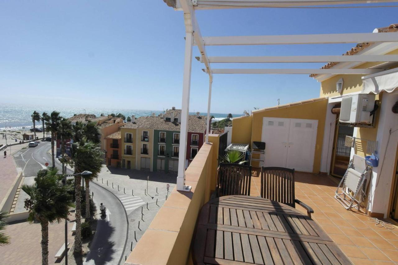 ATA, Moderno ático en primera línea en el casco antiguo Villajoyosa Exterior foto
