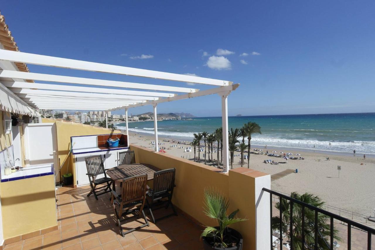 ATA, Moderno ático en primera línea en el casco antiguo Villajoyosa Exterior foto