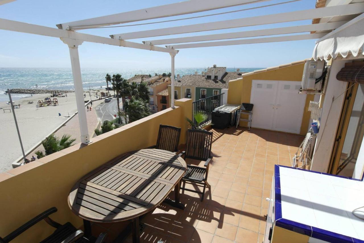 ATA, Moderno ático en primera línea en el casco antiguo Villajoyosa Exterior foto